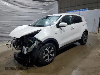 2021 Kia Sportage LX z VIN KNDPMCACXM7916999, wystawiony jako Copart lot #55921705 z przebiegiem 48 495 mil mil oraz Szkoda całkowita • Salvage title. Historia ofert i sprzedaży dostępna na DreamBid. Obrazek 1.