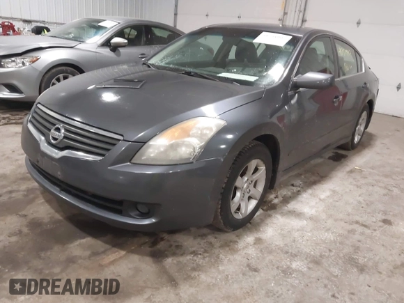 2008 Nissan Altima 2.5 SL with VIN 1N4AL21E78N557350, listed as a IAAI auction lot 41751997 with 215,078 mi miles. Bid and sale history available at carsss.com. Image 17.