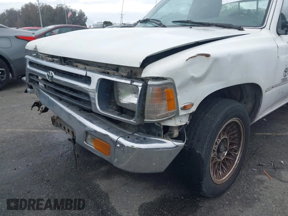 1992 Toyota Pickup DLX with VIN JT4RN93P9N5064411, listed as a IAAI auction lot 41787535 with 170,294 mi miles and . Bid and sale history available at DreamBid. Image 19.