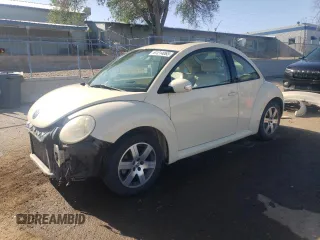 2006 Volkswagen Beetle with VIN 3VWRR31C16M407271, listed as a Copart auction lot 61214065 with 112,026 mi miles and Salvage title. Bid and sale history available at DreamBid. Image 1.