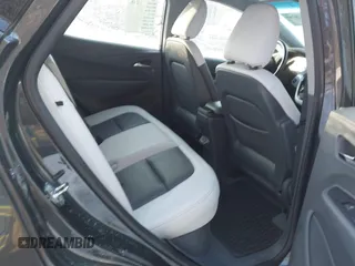 2021 Chevrolet Bolt EV Premier z VIN 1G1FZ6S09M4113694, wystawiony jako IAAI lot #41378289 z przebiegiem 40 979 mil mil oraz . Historia ofert i sprzedaży dostępna na DreamBid. Obrazek 8.