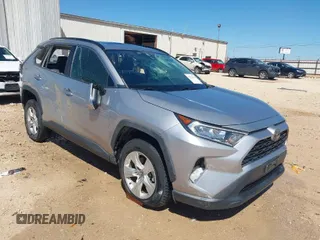 2019 Toyota RAV4 XLE with VIN 2T3W1RFV2KC014917, listed as a IAAI auction lot 41763664 with 89,525 mi miles. Bid and sale history available at carsss.com. Image 1.