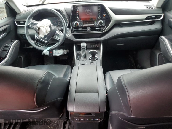 2021 Toyota Highlander XLE with VIN 5TDGZRAHXMS521419, listed as a Copart auction lot 59068364 with 44,634 mi miles and Salvage title. Bid and sale history available at DreamBid. Image 8.