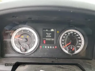 2013 Ram 1500 Express z VIN 1C6RR7FT1DS580755, wystawiony jako Copart lot #51189785 z przebiegiem 234 221 mil mil oraz Szkoda całkowita • Salvage title. Historia ofert i sprzedaży dostępna na DreamBid. Obrazek 9.