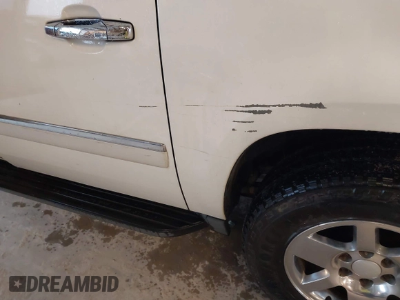 2012 Chevrolet Avalanche LTZ with VIN 3GNMCGE03CG254318, listed as a IAAI auction lot 41538283 with 291,833 mi miles and . Bid and sale history available at DreamBid. Image 6.