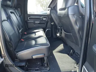 2019 Ram 2500 Laramie with VIN 3C6UR5NL9KG607477, listed as a IAAI auction lot 41712518 with 116,613 mi miles. Bid and sale history available at carsss.com. Image 8.