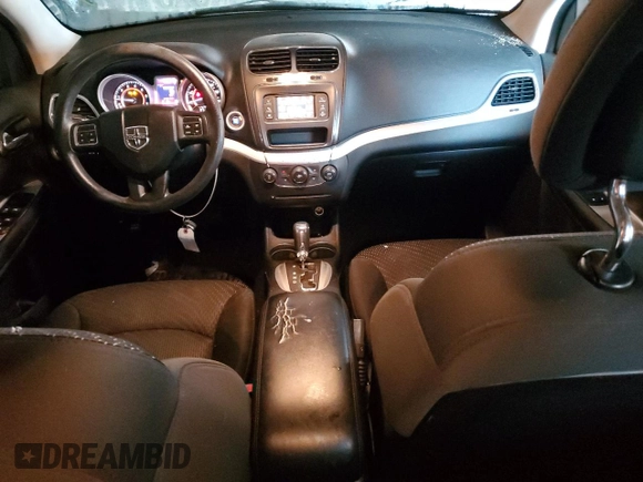 2011 Dodge Journey Mainstreet with VIN 3D4PH1FG8BT561072, listed as a Copart auction lot 57280185 with 195,652 mi miles and Clean title. Bid and sale history available at DreamBid. Image 8.