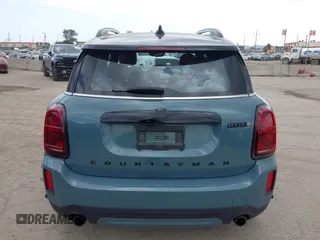 2024 MINI Countryman Cooper S with VIN WMZ53BR06R3S30777, listed as a IAAI auction lot 41903400 with 8,300 mi miles and . Bid and sale history available at DreamBid. Image 16.