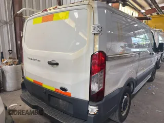 2017 Ford Transit z VIN 1FTYE1YM7HKA68331, wystawiony jako IAAI lot #42844533 z przebiegiem 223 598 mil mil oraz . Historia ofert i sprzedaży dostępna na DreamBid. Obrazek 24.