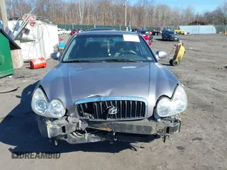 2005 Hyundai Sonata GLS with VIN KMHWF35H35A119750, listed as a IAAI auction lot 41687575 with 146,419 mi miles. Bid and sale history available at carsss.com. Image 12.