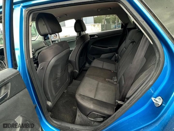 2016 Hyundai Tucson Limited with VIN KM8J33A28GU143046, listed as a Copart auction lot 50562135 with 130,696 mi miles and Clean Title. Bid and sale history available at carsss.com. Image 5.