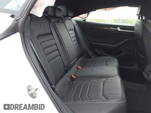 2021 Volkswagen Arteon SEL R-Line z VIN WVWSR7AN6ME007156, wystawiony jako IAAI lot #42254735 z przebiegiem 32 004 mil mil oraz . Historia ofert i sprzedaży dostępna na DreamBid. Obrazek 8.