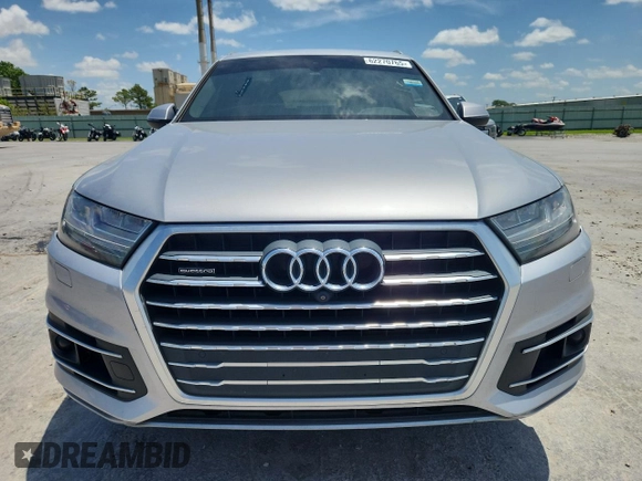 2018 Audi Q7 Premium Plus с VIN WA1LHAF78JD005936, выставлен на аукционе Copart как лот 62270765 с пробегом 135 890 миль миль и Чистый • Clean title. История ставок и продаж доступна на DreamBid. Изображение 5.