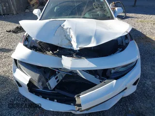 2016 Chevrolet Camaro 2LT z VIN 1G1FD1RS5G0124566, wystawiony jako IAAI lot #41691391 z przebiegiem 62 726 mil mil oraz . Historia ofert i sprzedaży dostępna na DreamBid. Obrazek 6.