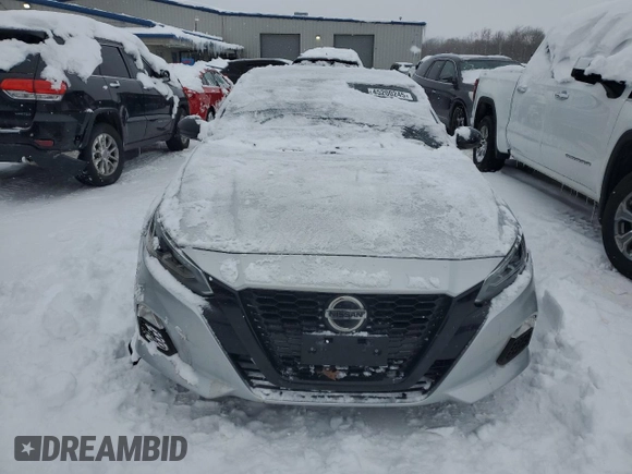 2019 Nissan Altima 2.5 SR with VIN 1N4BL4CV4KC101144, listed as a Copart auction lot 45200245 with 75,389 mi miles and Salvage Title. Bid and sale history available at carsss.com. Image 5.