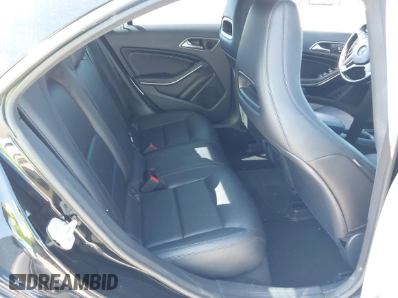 2014 Mercedes-Benz CLA 250 with VIN WDDSJ4EB4EN150202, listed as a IAAI auction lot 42003081 with 65,874 mi miles and . Bid and sale history available at DreamBid. Image 8.