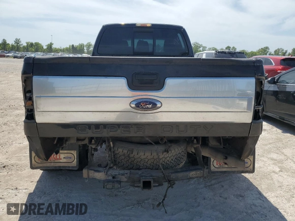 2015 Ford F-350 Lariat with VIN 1FT8W3DT1FEC78179, listed as a Copart auction lot 56387975 with 221,280 mi miles and Salvage title. Bid and sale history available at DreamBid. Image 6.