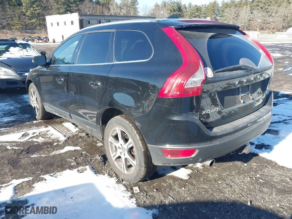 2012 Volvo XC60 3.0L with VIN YV4902DZ5C2241960, listed as a IAAI auction lot 41184310 with 165,353 mi miles. Bid and sale history available at carsss.com. Image 3.