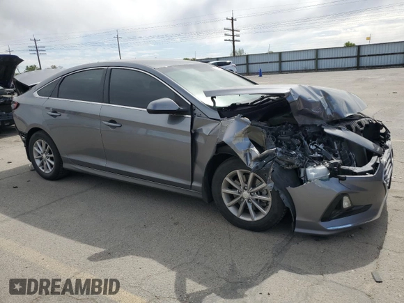 2018 Hyundai Sonata SE z VIN 5NPE24AF9JH655398, wystawiony jako Copart lot #54274075 z przebiegiem 82 601 mil mil oraz Szkoda całkowita • Salvage title. Historia ofert i sprzedaży dostępna na DreamBid. Obrazek 4.