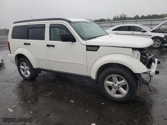 2010 Dodge Nitro SE with VIN 1D4PT2GK6AW121660, listed as a Copart auction lot 72792324 with 175,358 mi miles and Salvage Title. Bid and sale history available at carsss.com. Image 4.