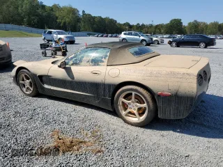 2002 Chevrolet Corvette with VIN 1G1YY32G025117759, listed as a Copart auction lot 74715264 with 0 mi miles and Salvage Title. Bid and sale history available at carsss.com. Image 2.