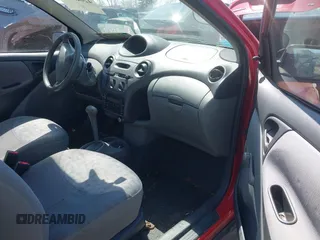 2001 Toyota ECHO z VIN JTDAT123710120503, wystawiony jako IAAI lot #42045009 z przebiegiem 99 510 mil mil oraz . Historia ofert i sprzedaży dostępna na DreamBid. Obrazek 5.