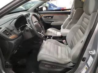 2022 Honda CR-V EX z VIN 2HKRW2H5XNH640342, wystawiony jako Copart lot #56883395 z przebiegiem 31 892 mil mil oraz Szkoda całkowita • Salvage title. Historia ofert i sprzedaży dostępna na DreamBid. Obrazek 7.