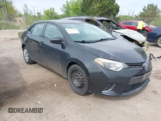 2016 Toyota Corolla L z VIN 2T1BURHE8GC648641, wystawiony jako IAAI lot #42309105 z przebiegiem 138 002 mil mil oraz . Historia ofert i sprzedaży dostępna na DreamBid. Obrazek 1.