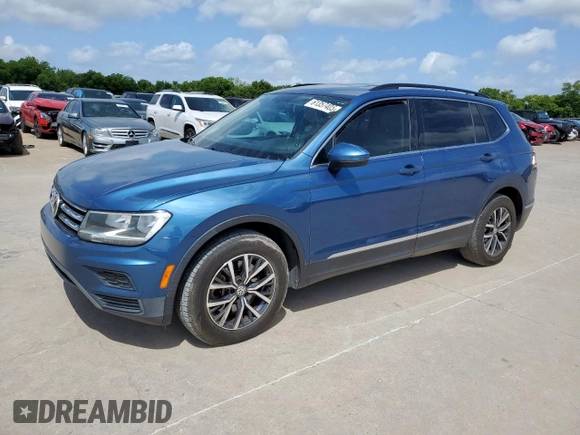 2018 Volkswagen Tiguan SEL z VIN 3VV3B7AX9JM191509, wystawiony jako Copart lot #61357405 z przebiegiem 209 934 mil mil oraz Czysty tytuł • Clean title. Historia ofert i sprzedaży dostępna na DreamBid. Obrazek 1.