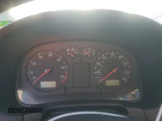 2001 Volkswagen GTI GLS с VIN 9BWDD61JX14037508, выставлен на аукционе Copart как лот 73836924 с пробегом Не указан миль и Списание • Salvage title. История ставок и продаж доступна на DreamBid. Изображение 9.