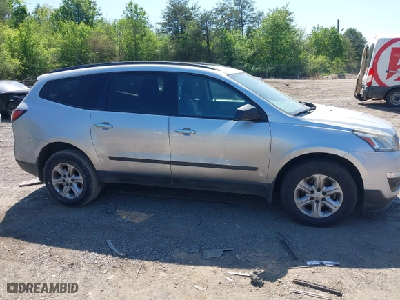 2015 Chevrolet Traverse LS with VIN 1GNKRFKD3FJ278483, listed as a IAAI auction lot 42007507 with 147,938 mi miles. Bid and sale history available at carsss.com. Image 13.