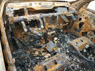 2015 GMC Terrain SLE z VIN 2GKALMEK7F6235741, wystawiony jako Copart lot #81966654 z przebiegiem Nie podano mil oraz Nie do naprawy • Non repairable. Historia ofert i sprzedaży dostępna na DreamBid. Obrazek 8.