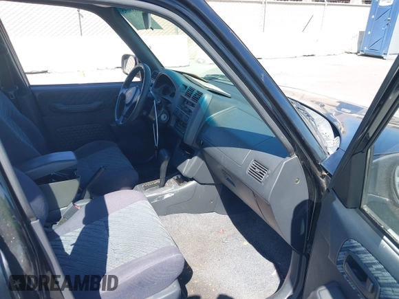 1999 Toyota RAV4 with VIN JT3GP10V6X7061242, listed as a IAAI auction lot 42639695 with 338,937 mi miles and . Bid and sale history available at DreamBid. Image 5.