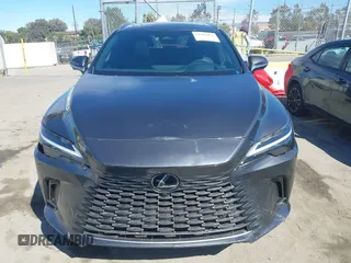 2024 Lexus RX 350 z VIN 2T2BAMBA3RC028022, wystawiony jako IAAI lot #41709161 z przebiegiem 15 945 mil mil oraz . Historia ofert i sprzedaży dostępna na DreamBid. Obrazek 12.