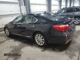 2011 Lexus LS 460 z VIN JTHCL5EF6B5009790, wystawiony jako Copart lot #43873435 z przebiegiem 172 242 mil mil oraz Szkoda całkowita • Salvage title. Historia ofert i sprzedaży dostępna na DreamBid. Obrazek 2.