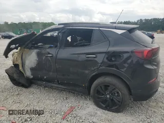 2024 Buick Encore GX Sport Touring z VIN KL4AMDSL7RB154403, wystawiony jako Copart lot #54394665 z przebiegiem Nie podano mil oraz Nie do naprawy • Non repairable. Historia ofert i sprzedaży dostępna na DreamBid. Obrazek 2.