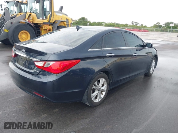 2013 Hyundai Sonata Limited with VIN 5NPEC4AC0DH559876, listed as a IAAI auction lot 39418550 with 83,353 mi miles and . Bid and sale history available at DreamBid. Image 4.