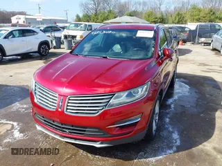 2015 Lincoln MKC z VIN 5LMCJ1A90FUJ32652, wystawiony jako IAAI lot #41853480 z przebiegiem 110 219 mil mil oraz . Historia ofert i sprzedaży dostępna na DreamBid. Obrazek 17.