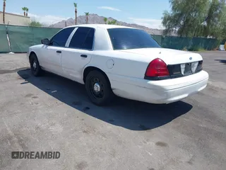 2008 Ford Police Interceptor с VIN 2FAFP71V58X173251, выставлен на аукционе IAAI как лот 42785750 с пробегом Не указан миль и . История ставок и продаж доступна на DreamBid. Изображение 3.