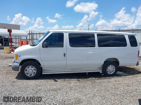 1999 Ford Econoline Passenger XL with VIN 1FBSS31L3XHB14197, listed as a IAAI auction lot 42253831 with 41,664 mi miles and . Bid and sale history available at DreamBid. Image 14.
