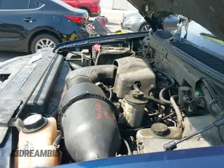 2003 Ford F-150 XLT с VIN 1FTRW07L73KD52331, выставлен на аукционе IAAI как лот 42654543 с пробегом 195 419 миль миль и . История ставок и продаж доступна на DreamBid. Изображение 19.