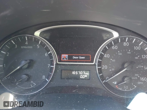 2015 Nissan Altima SV with VIN 1N4AL3AP9FC270351, listed as a IAAI auction lot 42033044 with 165,707 mi miles and . Bid and sale history available at DreamBid. Image 7.