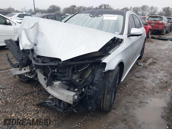 2015 Mercedes-Benz S-Class S 550 with VIN WDDUG8CB4FA132292, listed as a IAAI auction lot 41436153 with 83,505 mi miles. Bid and sale history available at carsss.com. Image 17.