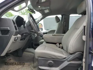 2019 Ford F-250 XL with VIN 1FT7X2BT1KEE95571, listed as a Copart auction lot 62677135 with 136,344 mi miles and Salvage title. Bid and sale history available at DreamBid. Image 7.