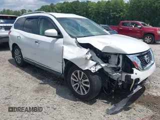 2013 Nissan Pathfinder SL with VIN 5N1AR2MM1DC649521, listed as a IAAI auction lot 42640095 with 143,503 mi miles and . Bid and sale history available at DreamBid. Image 1.
