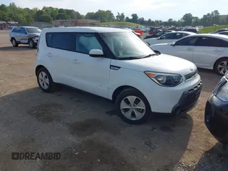2015 Kia Soul z VIN KNDJN2A27F7129757, wystawiony jako IAAI lot #42166879 z przebiegiem 35 011 mil mil oraz . Historia ofert i sprzedaży dostępna na DreamBid. Obrazek 1.