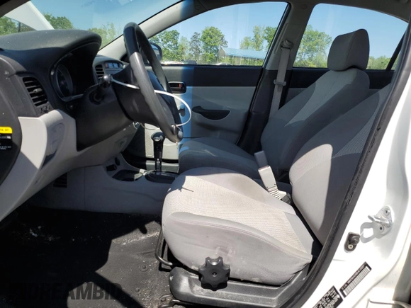 2011 Hyundai Accent GLS z VIN KMHCN4AC6BU614007, wystawiony jako Copart lot #53607545 z przebiegiem 138 593 mil mil oraz Szkoda całkowita • Salvage title. Historia ofert i sprzedaży dostępna na DreamBid. Obrazek 7.
