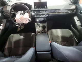 2025 Honda Civic Sport z VIN 2HGFE2F57SH522389, wystawiony jako Copart lot #46955815 z przebiegiem Nie podano mil oraz Szkoda całkowita • Salvage title. Historia ofert i sprzedaży dostępna na DreamBid. Obrazek 8.
