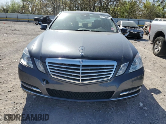 2013 Mercedes-Benz E-Class E 350 Luxury BlueTEC with VIN WDDHF2EB5DA722979, listed as a Copart auction lot 52005495 with 56,841 mi miles and Clean Title. Bid and sale history available at carsss.com. Image 5.