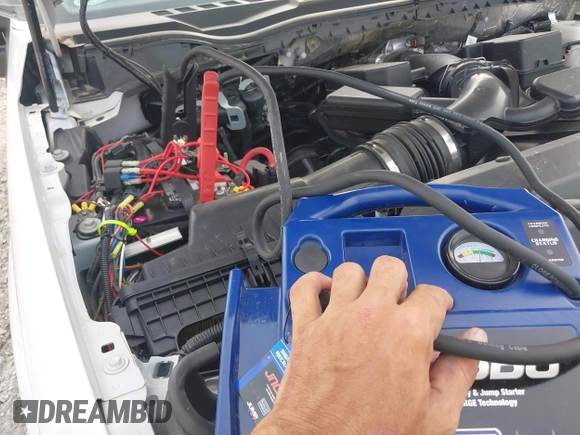 2021 Ford F-250 XL z VIN 1FT7W2B67MEC70278, wystawiony jako IAAI lot #42451726 z przebiegiem Nie podano mil oraz . Historia ofert i sprzedaży dostępna na DreamBid. Obrazek 14.